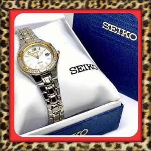 🔥🔥SUPER SALE🔥🔥PRICE FIRM✅NO OFFERS PLS! 👑Solar Seiko Watch